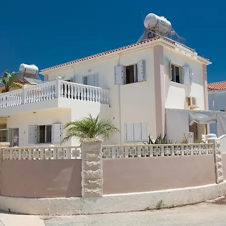 Villa Picture This, Enjoying Your Holiday In A Luxury 5 Star Villa In Sotira, For Less Than A Hotel, Sotira Villa 1205 *