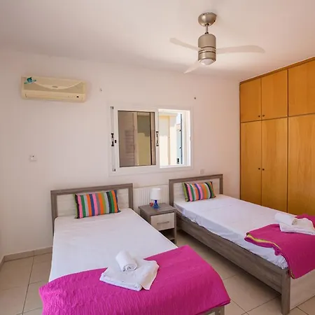 Picture This, Enjoying Your Holiday In A Luxury 5 Star Villa In Sotira, For Less Than A Hotel, Sotira Villa 1205 *