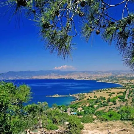 Picture This, Enjoying Your Holiday In A Luxury 5 Star Villa In Sotira, For Less Than A Hotel, Sotira Villa 1205 Villa Xylophaghou